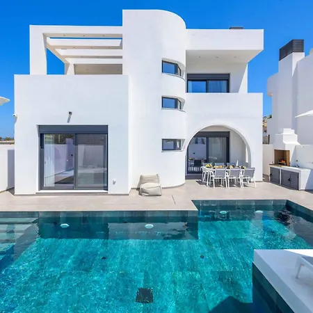 Filia Villa *